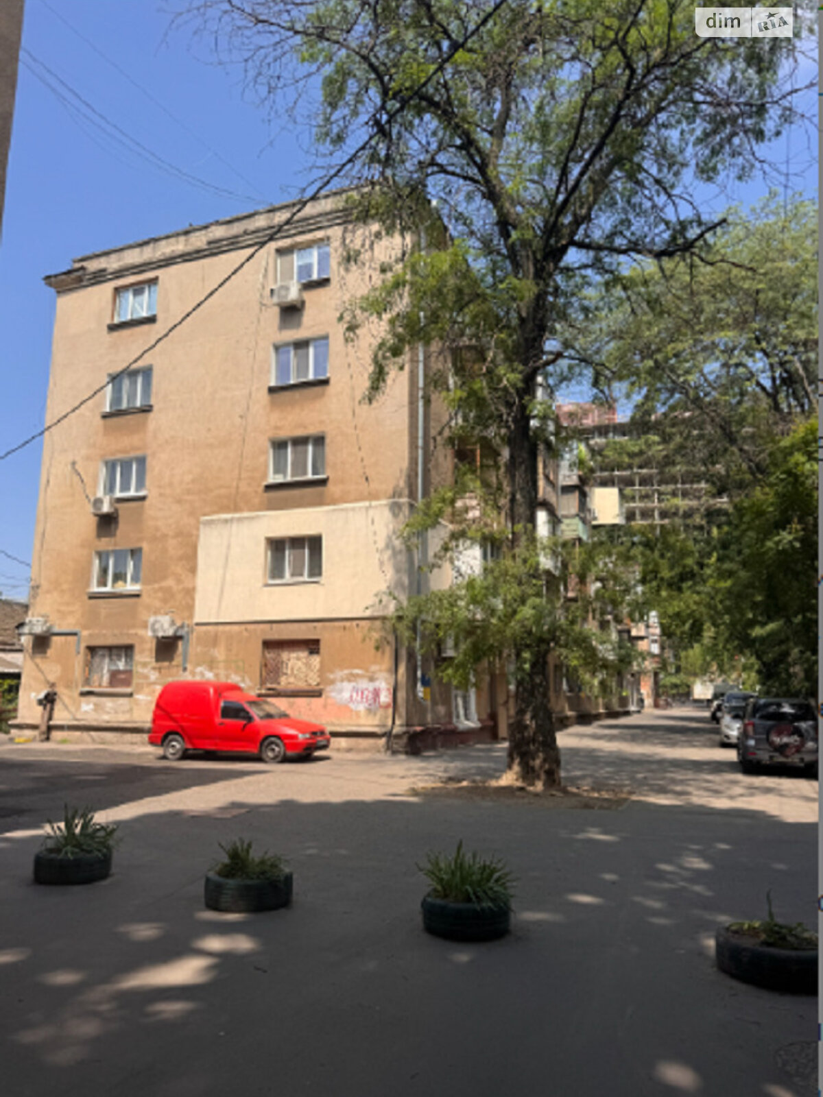 Продажа двухкомнатной квартиры в Одессе, на ул. Запорожская, район Молдаванка фото 1 Продажа двухкомнатной квартиры в Одессе, на ул. Запорожская, район Молдаванка фото 1