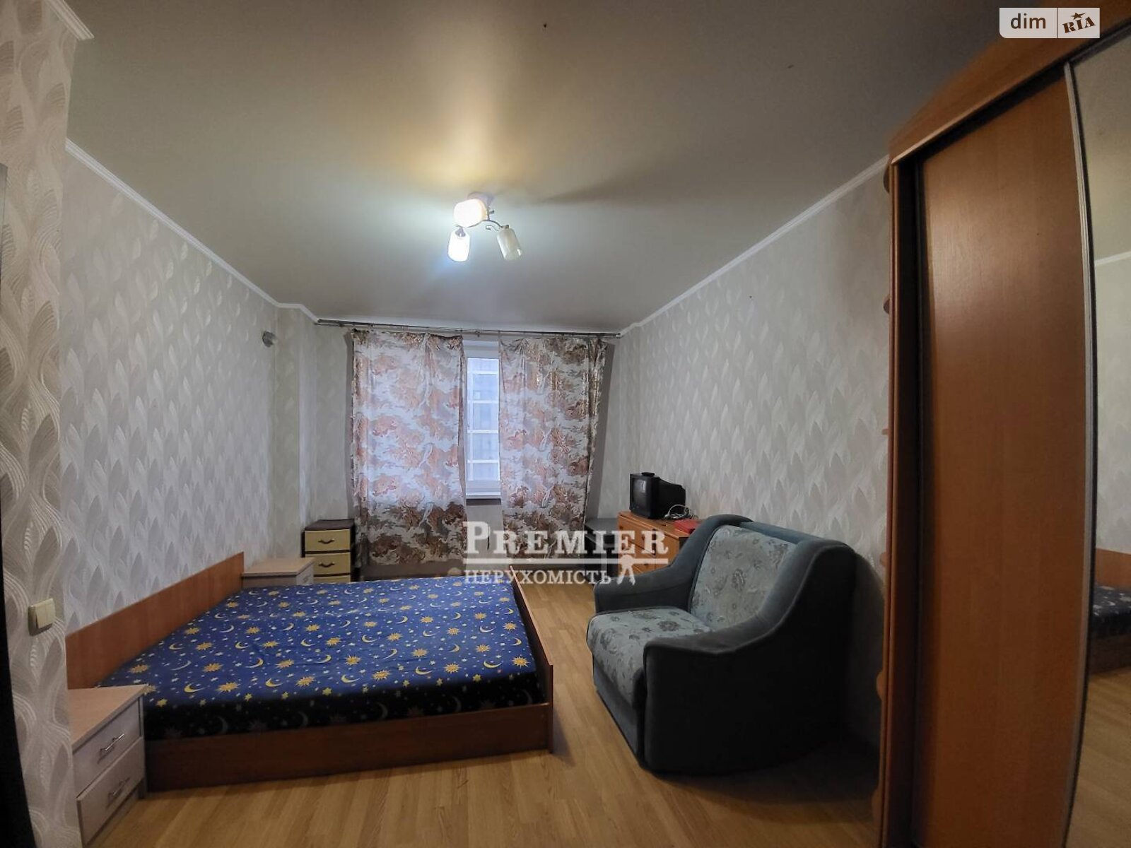 Продаж однокімнатної квартири в Лиманці, на просп. Полковника Гуляєва 111, фото 1 Продаж однокімнатної квартири в Лиманці, на просп. Полковника Гуляєва 111, фото 1