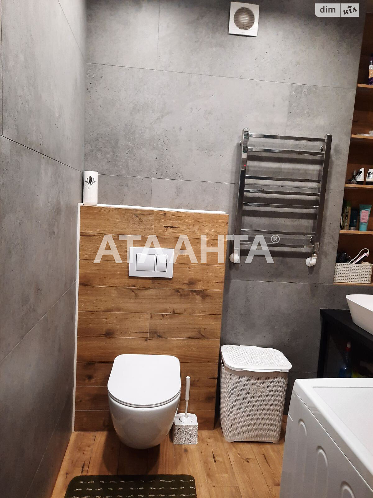 Продажа трехкомнатной квартиры в Лиманке, на проспект Небесної Сотні 111, фото 1 Продажа трехкомнатной квартиры в Лиманке, на проспект Небесної Сотні 111, фото 1