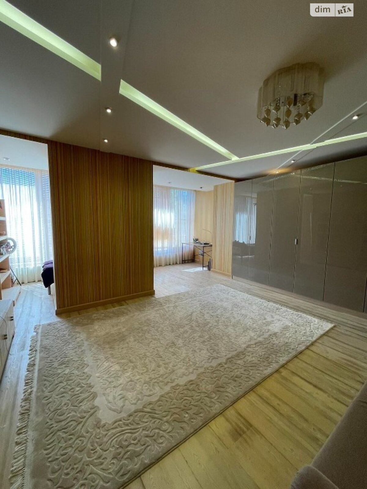 Продажа трехкомнатной квартиры в Одессе, на пер. Дунаева 3Б, район Отрада фото 1