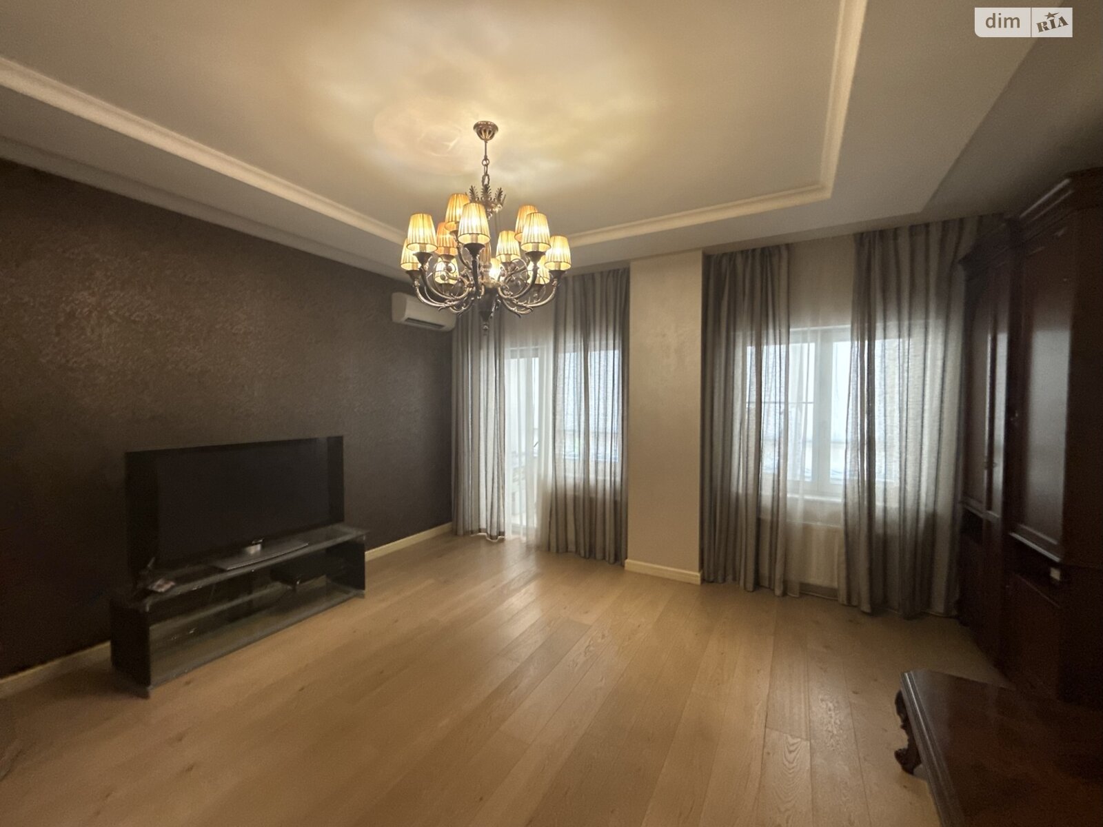 Продажа трехкомнатной квартиры в Одессе, на бул. Французский 9, район Отрада фото 1 Продажа трехкомнатной квартиры в Одессе, на бул. Французский 9, район Отрада фото 1