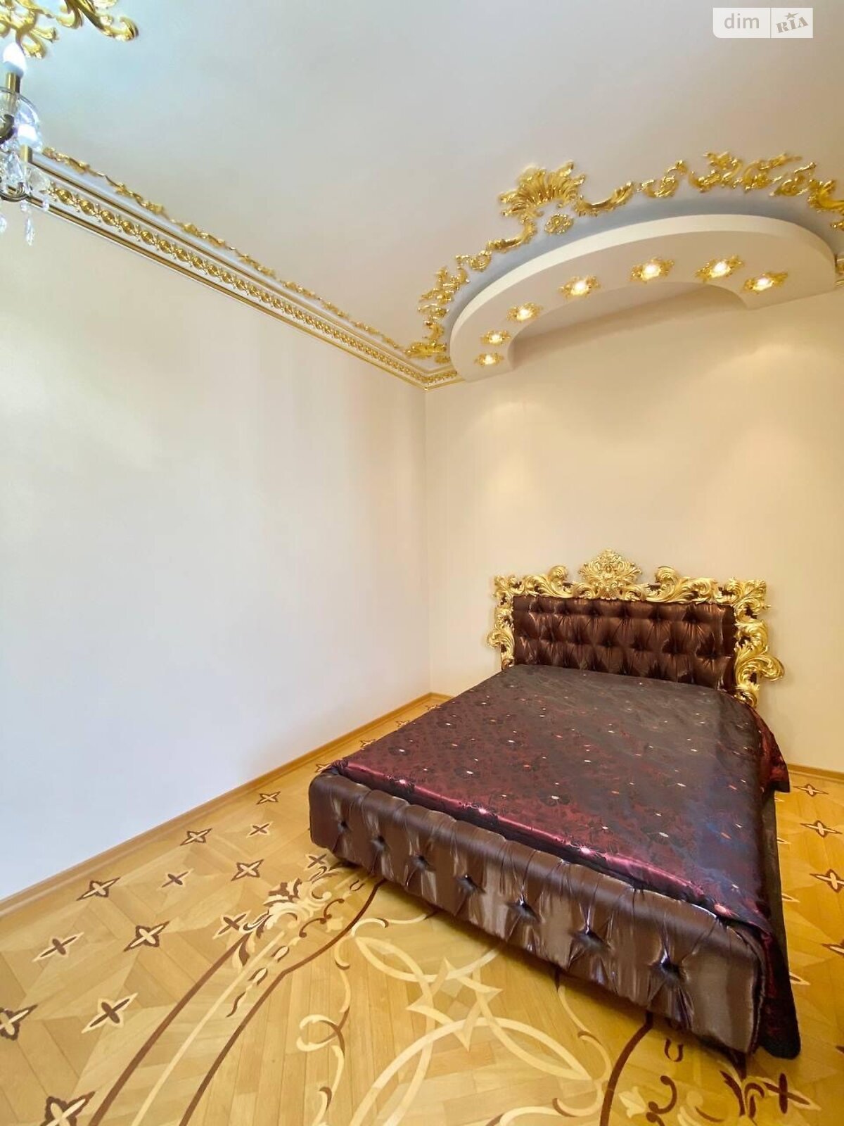 Продаж п`ятикімнатної квартири в Одесі, на пров. Мукачівський 6, район Отрада фото 1 Продаж п`ятикімнатної квартири в Одесі, на пров. Мукачівський 6, район Отрада фото 1
