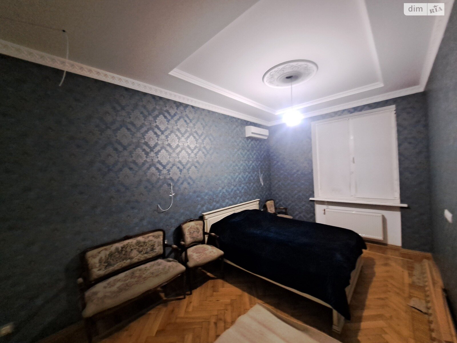 Продаж трикімнатної квартири в Одесі, на вул. Уютна (Приморський район) 5А, район Отрада фото 1