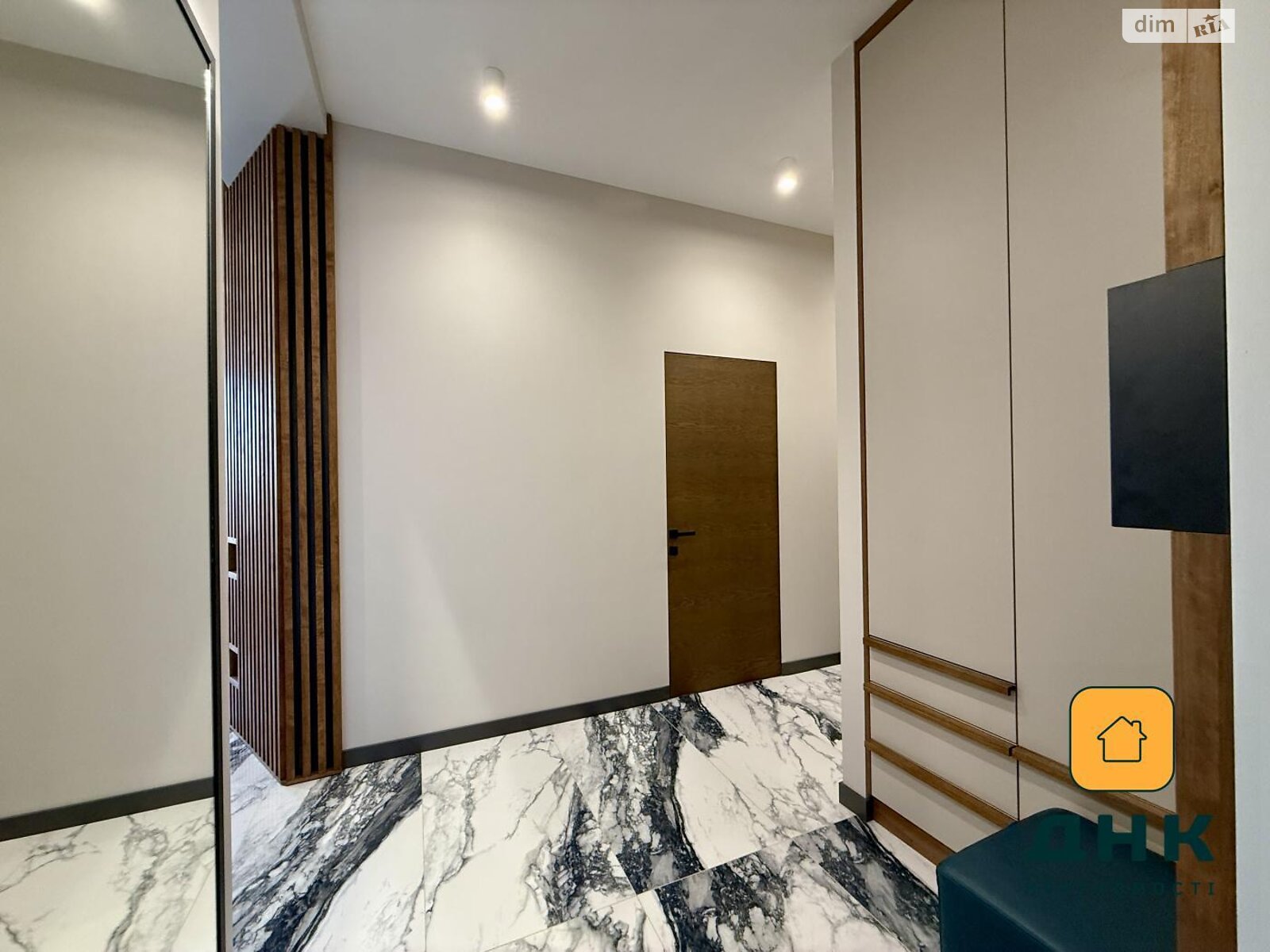 Продаж трикімнатної квартири в Одесі, на вул. Морська 8А, кв. 58А, район Отрада фото 1 Продаж трикімнатної квартири в Одесі, на вул. Морська 8А, кв. 58А, район Отрада фото 1