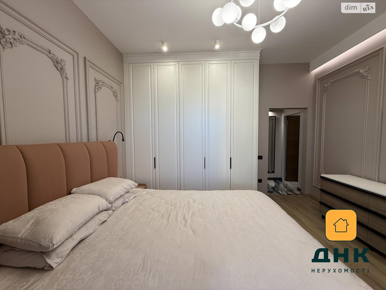 Продаж трикімнатної квартири в Одесі, на вул. Морська 8А, кв. 58А, район Отрада фото 1 Продаж трикімнатної квартири в Одесі, на вул. Морська 8А, кв. 58А, район Отрада фото 1