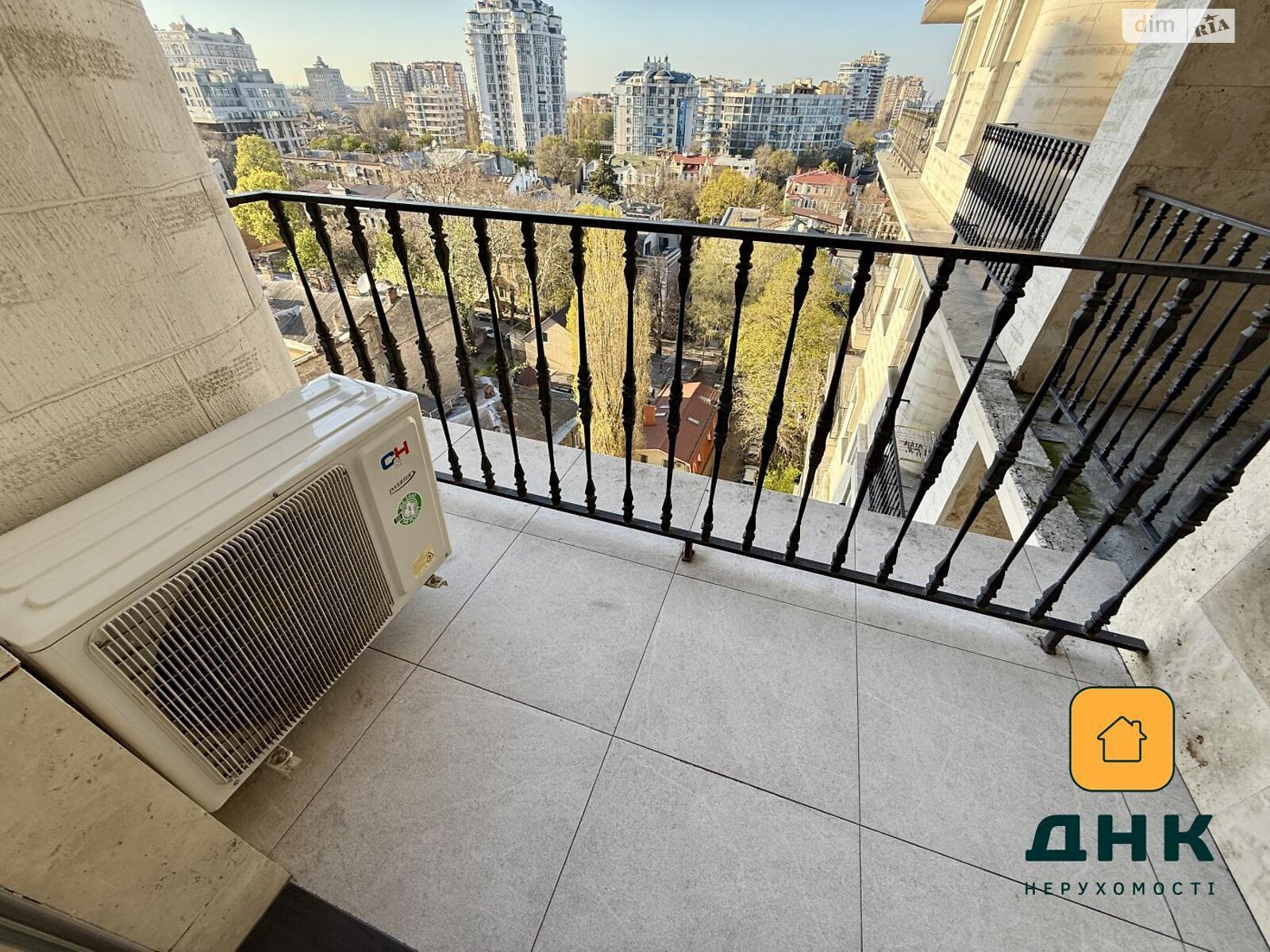 Продаж трикімнатної квартири в Одесі, на вул. Морська 8А, кв. 58А, район Отрада фото 1 Продаж трикімнатної квартири в Одесі, на вул. Морська 8А, кв. 58А, район Отрада фото 1