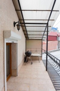 Продаж чотирикімнатної квартири в Одесі, на вул. Ясна, кв. 11, район Отрада фото 2