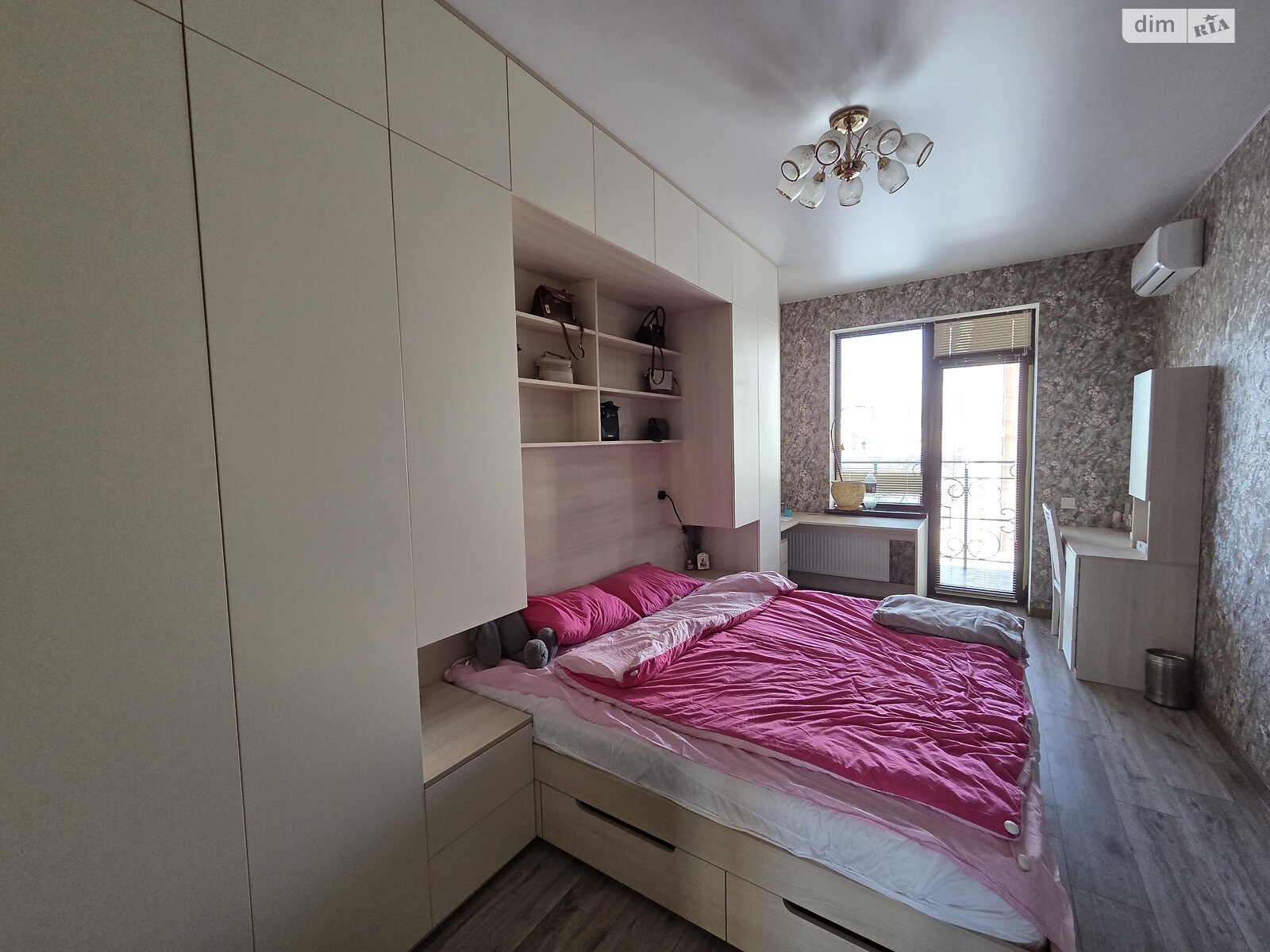 Продажа двухкомнатной квартиры в Одессе, на ул. Педагогическая 23Б, фото 1