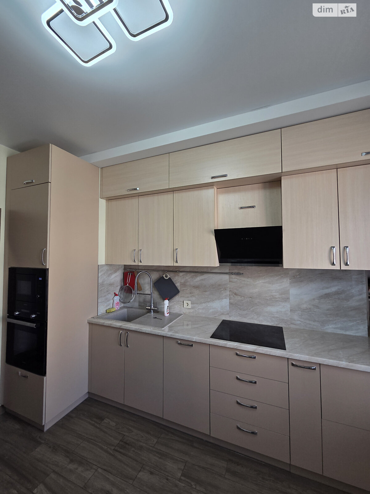 Продажа двухкомнатной квартиры в Одессе, на ул. Педагогическая 23Б, фото 1