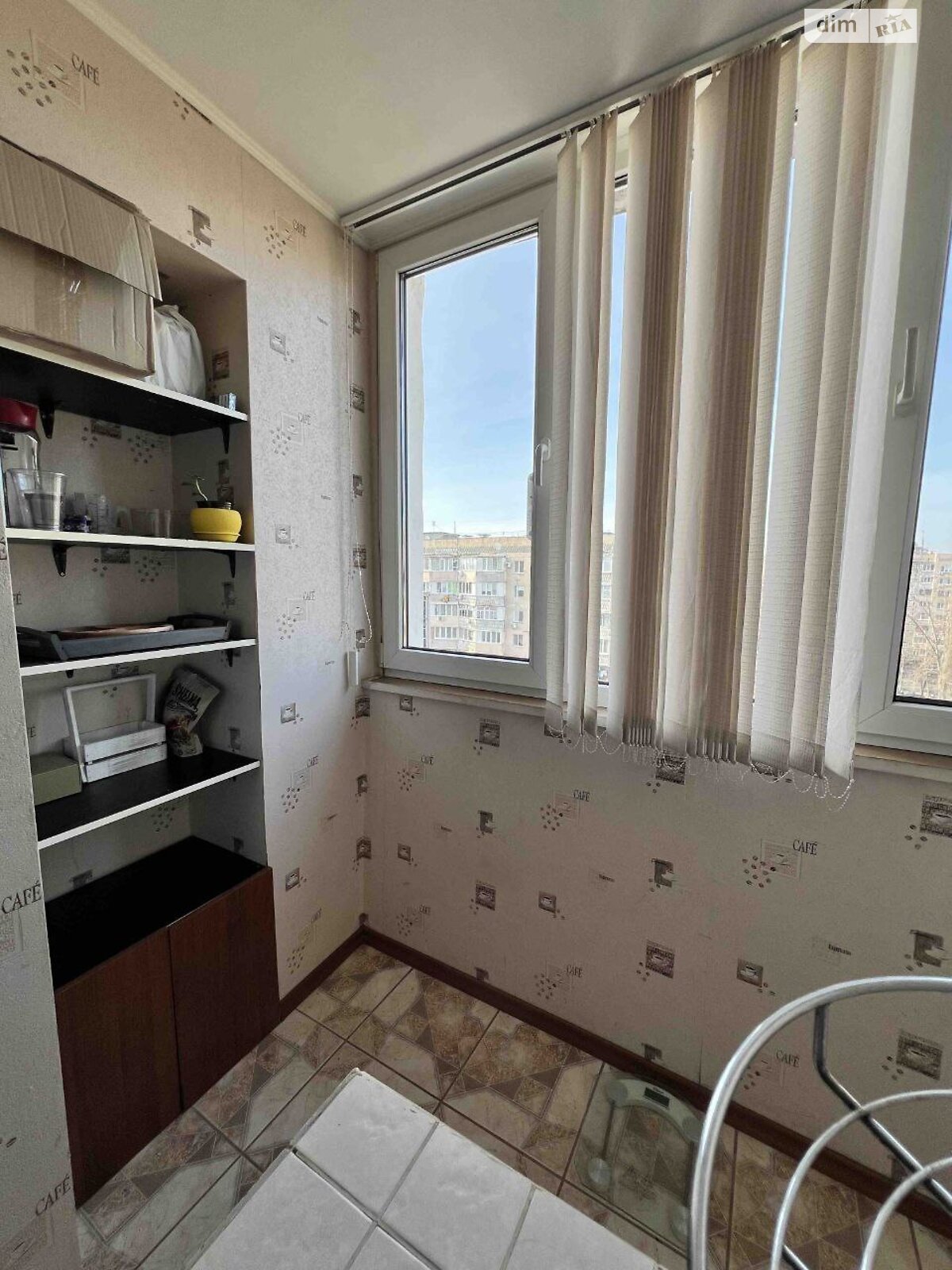 Продажа трехкомнатной квартиры в Одессе, на ул. 40-летия обороны Одессы, район Пересыпский фото 1