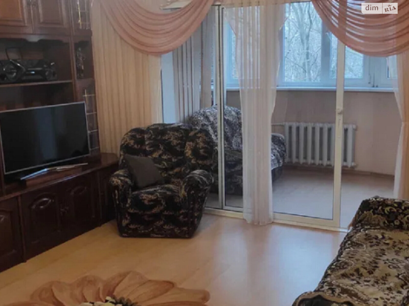 Продаж трикімнатної квартири в Одесі, на просп. Добровольського 70, район Пересипський фото 1