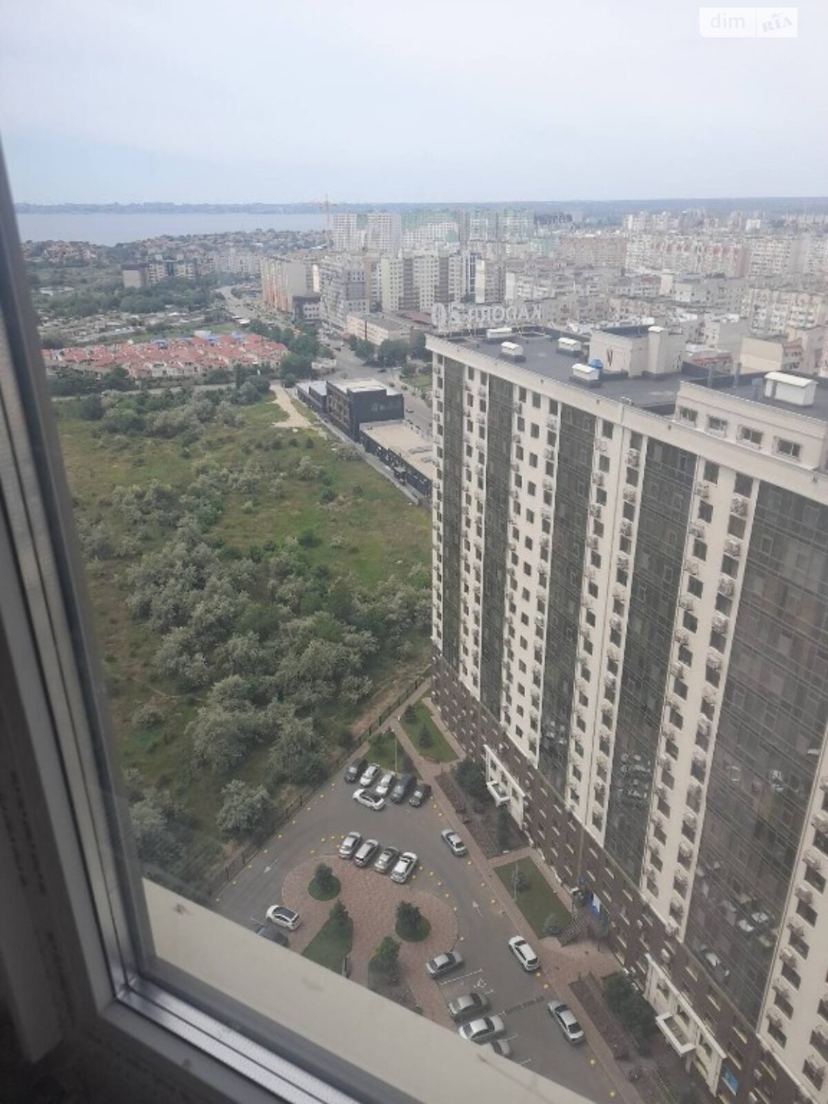 Продажа двухкомнатной квартиры в Одессе, на ул. Академика Сахарова 3Г, район Пересыпский фото 1 Продажа двухкомнатной квартиры в Одессе, на ул. Академика Сахарова 3Г, район Пересыпский фото 1