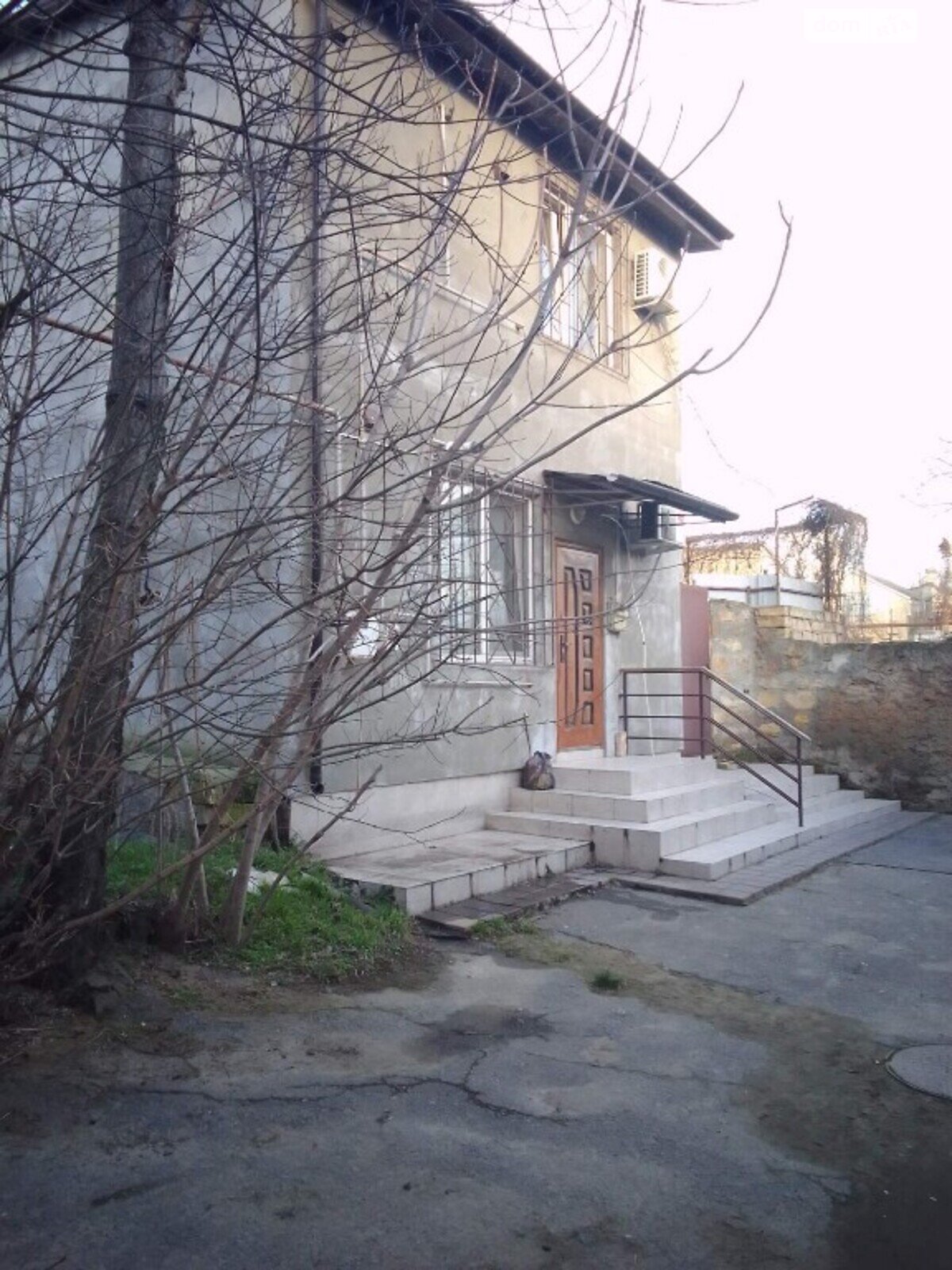 Продажа двухкомнатной квартиры в Одессе, на ул. Атамана Головатого, район Пересыпь фото 1