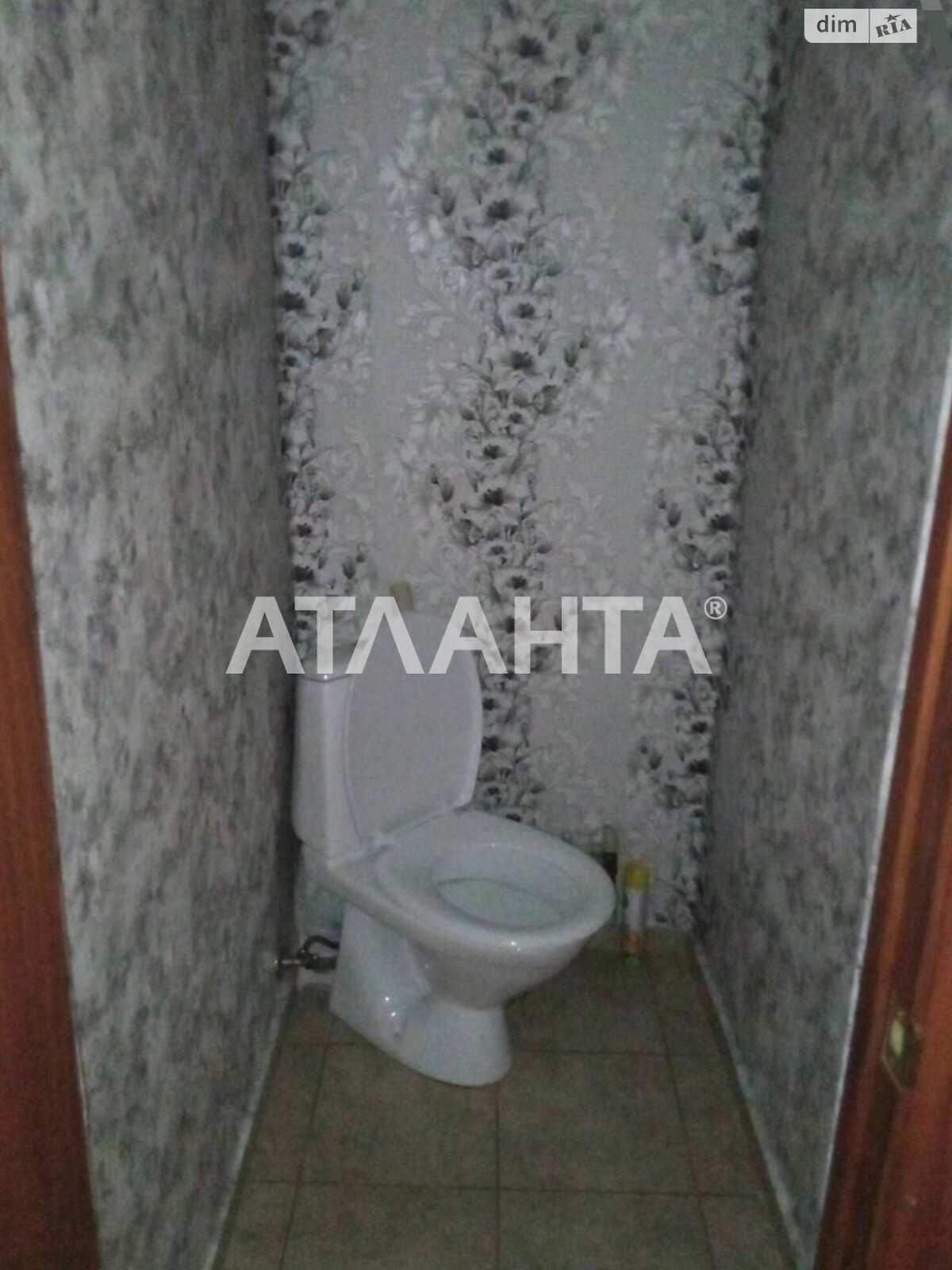 Продажа трехкомнатной квартиры в Одессе, на ул. Михаила Грушевского, район Пересыпский фото 1 Продажа трехкомнатной квартиры в Одессе, на ул. Михаила Грушевского, район Пересыпский фото 1