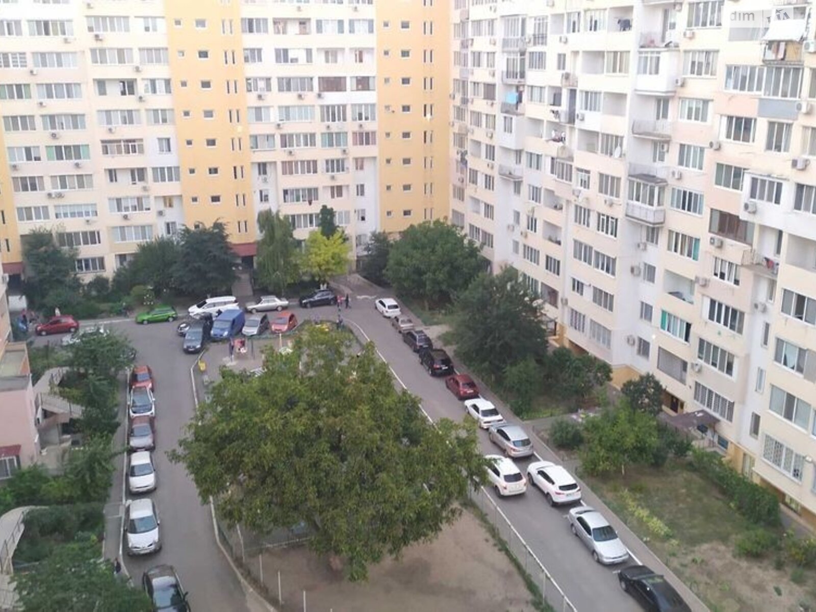 Продажа однокомнатной квартиры в Одессе, на ул. Академика Сахарова 16А, район Пересыпский фото 1