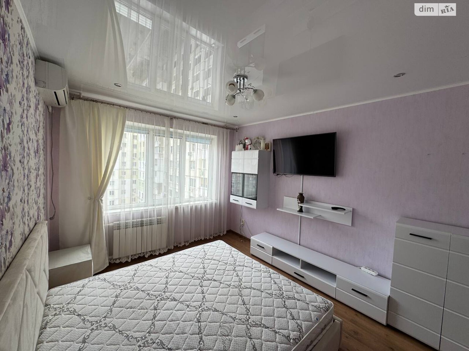 Продажа двухкомнатной квартиры в Одессе, на ул. Академика Сахарова 44, район Пересыпский фото 1