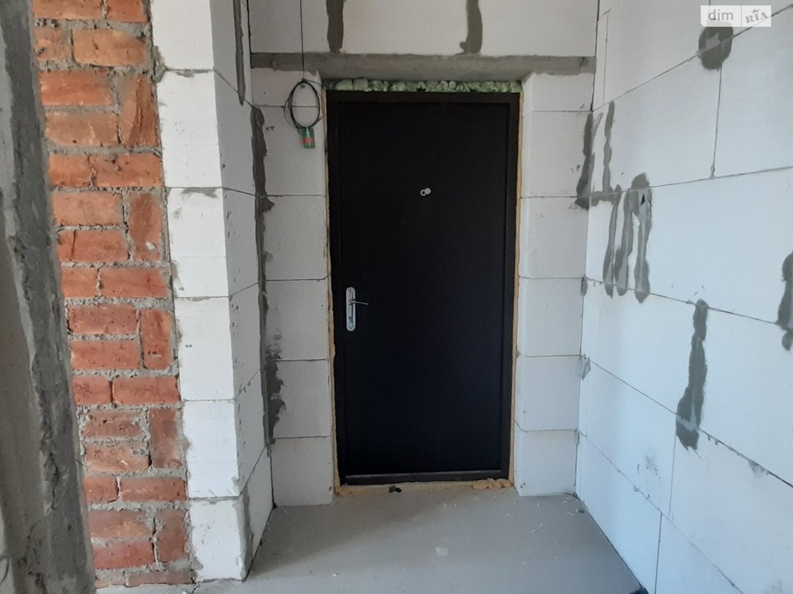 Продажа однокомнатной квартиры в Одессе, на ул. Академика Сахарова, район Пересыпский фото 1 Продажа однокомнатной квартиры в Одессе, на ул. Академика Сахарова, район Пересыпский фото 1