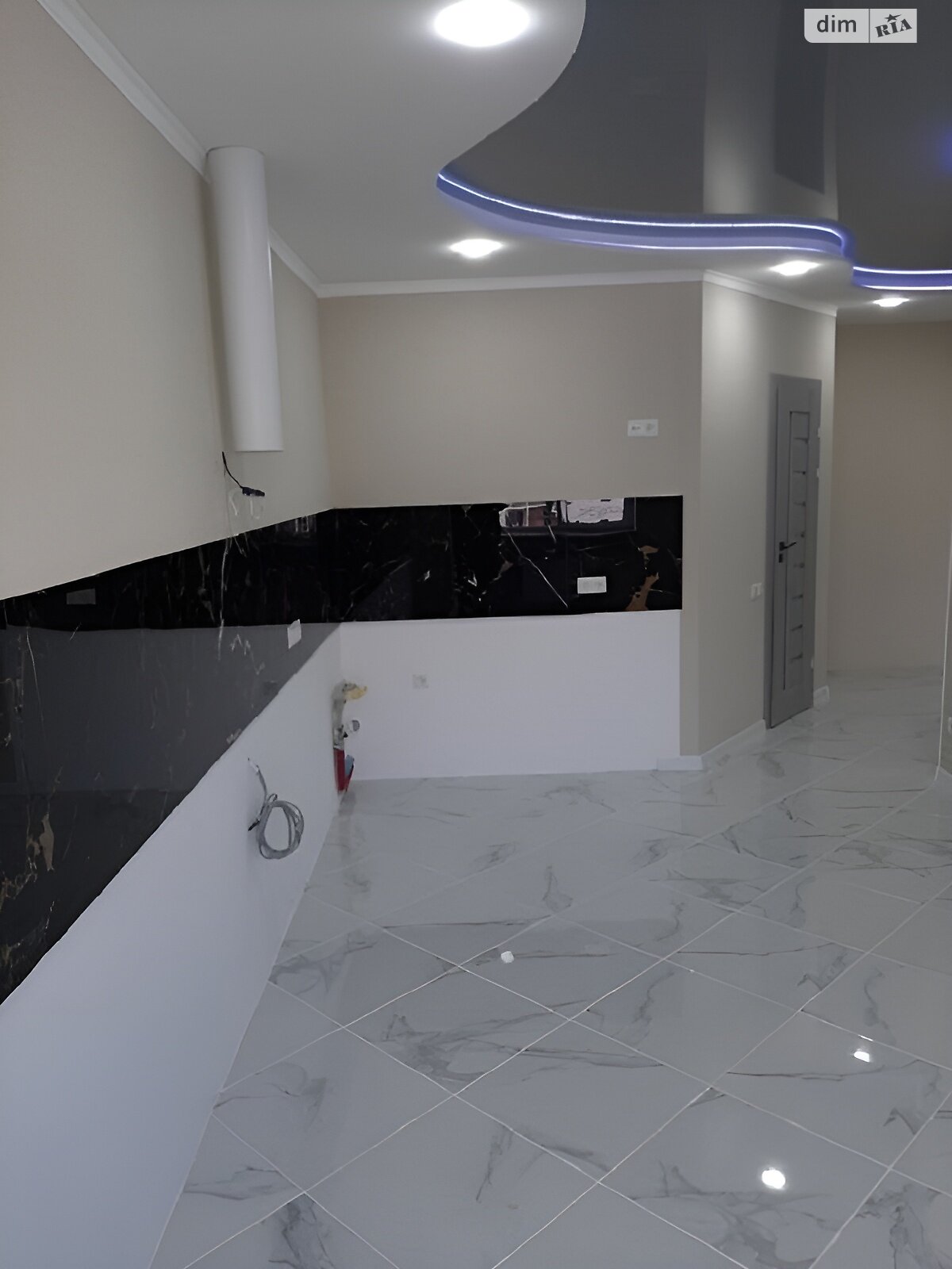 Продаж однокімнатної квартири в Крижанівка, на вул. Академіка Сахарова 3Г, фото 1 Продаж однокімнатної квартири в Крижанівка, на вул. Академіка Сахарова 3Г, фото 1