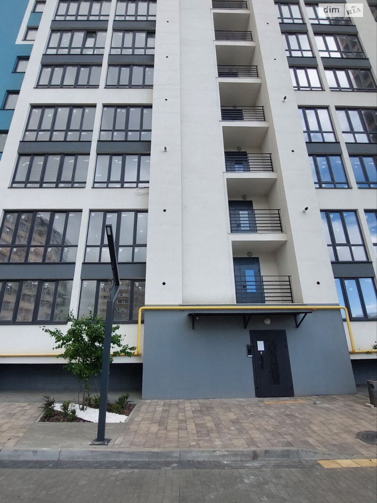 Продаж двокімнатної квартири в Одесі, на вул. Академіка Сахарова 14, район Пересипський фото 1 Продаж двокімнатної квартири в Одесі, на вул. Академіка Сахарова 14, район Пересипський фото 1