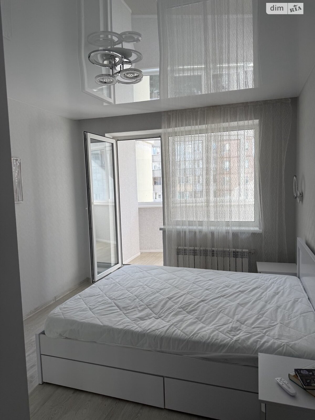 Продажа трехкомнатной квартиры в Одессе, на ул. Академика Сахарова, кв. 75, район Пересыпский фото 1 Продажа трехкомнатной квартиры в Одессе, на ул. Академика Сахарова, кв. 75, район Пересыпский фото 1