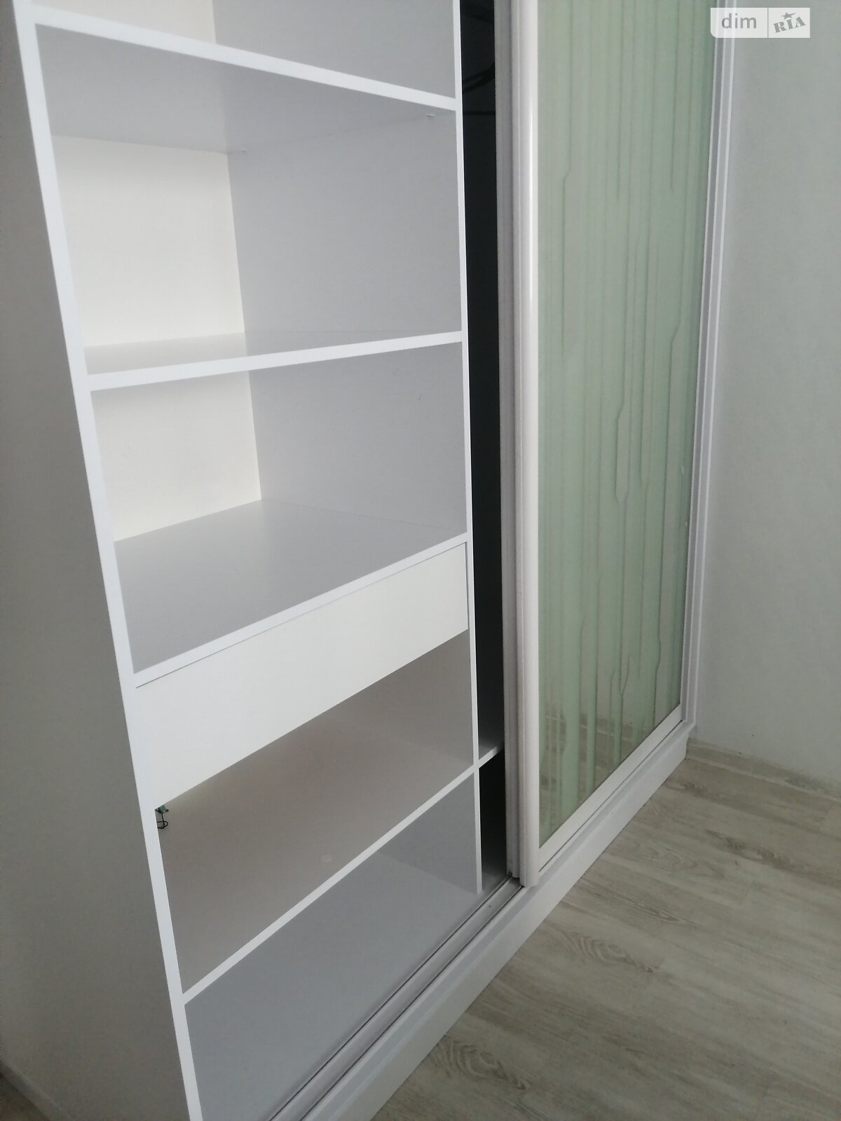 Продажа трехкомнатной квартиры в Одессе, на ул. Академика Сахарова, кв. 75, район Пересыпский фото 1 Продажа трехкомнатной квартиры в Одессе, на ул. Академика Сахарова, кв. 75, район Пересыпский фото 1