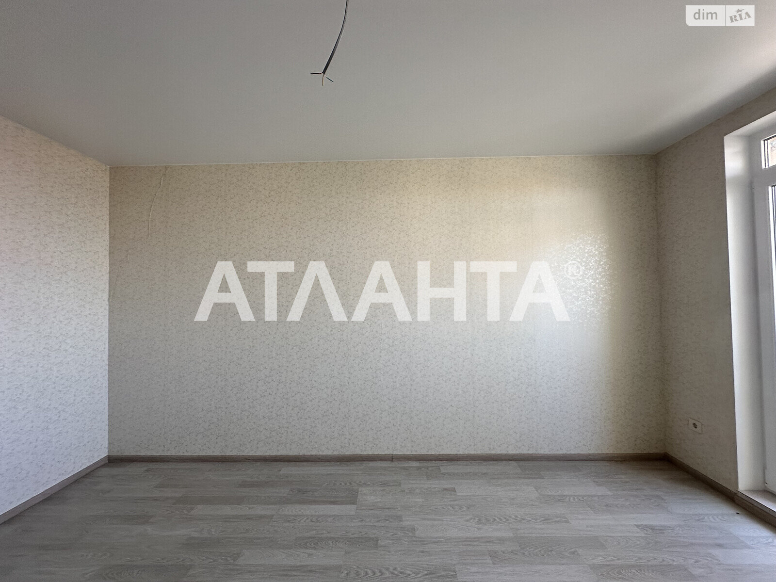 Продажа трехкомнатной квартиры в Одессе, на ул. Виталия Нестеренко, район Пересыпский фото 1 Продажа трехкомнатной квартиры в Одессе, на ул. Виталия Нестеренко, район Пересыпский фото 1