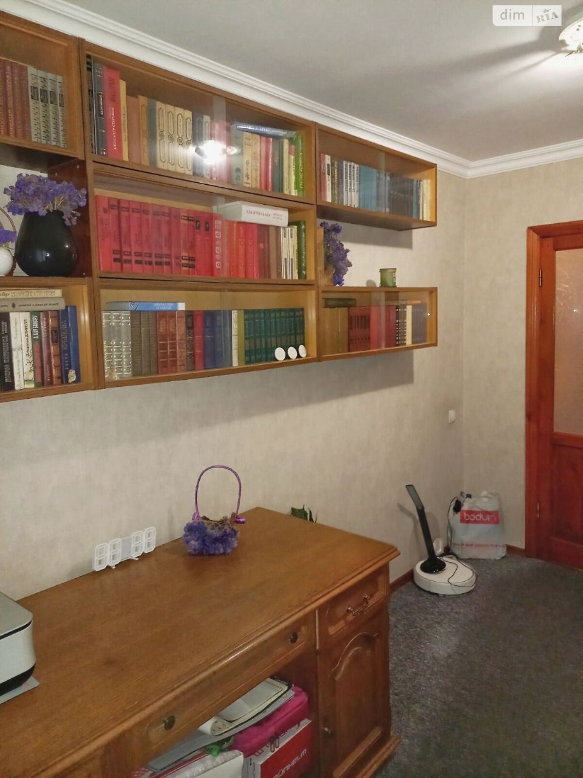 Продажа трехкомнатной квартиры в Одессе, на ул. Академика Заболотного 14, район Пересыпский фото 1