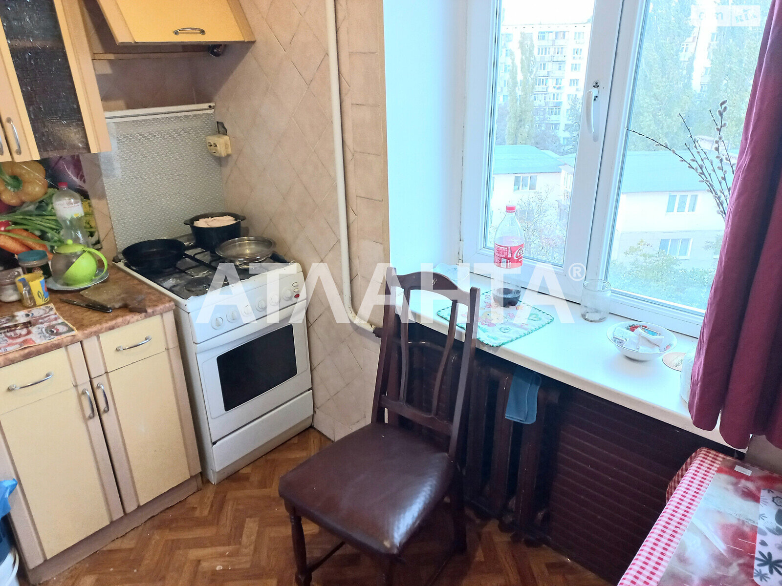 Продаж трикімнатної квартири в Одесі, на вул. Академіка Заболотного, район Пересипський фото 1 Продаж трикімнатної квартири в Одесі, на вул. Академіка Заболотного, район Пересипський фото 1