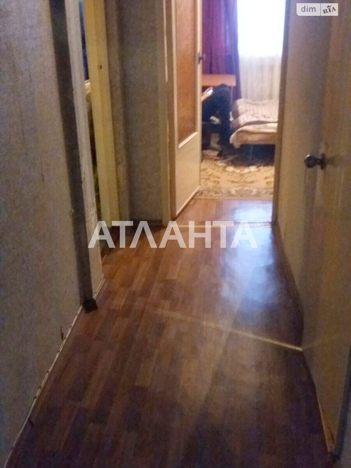Продажа трехкомнатной квартиры в Одессе, на ул. Академика Заболотного, район Пересыпский фото 1 Продажа трехкомнатной квартиры в Одессе, на ул. Академика Заболотного, район Пересыпский фото 1