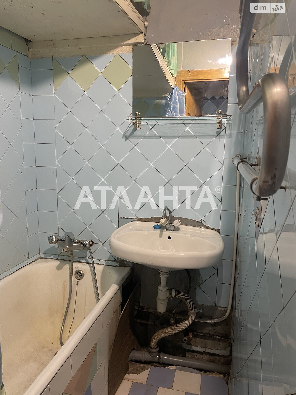 Продажа двухкомнатной квартиры в Одессе, на ул. Академика Заболотного, район Пересыпский фото 1 Продажа двухкомнатной квартиры в Одессе, на ул. Академика Заболотного, район Пересыпский фото 1