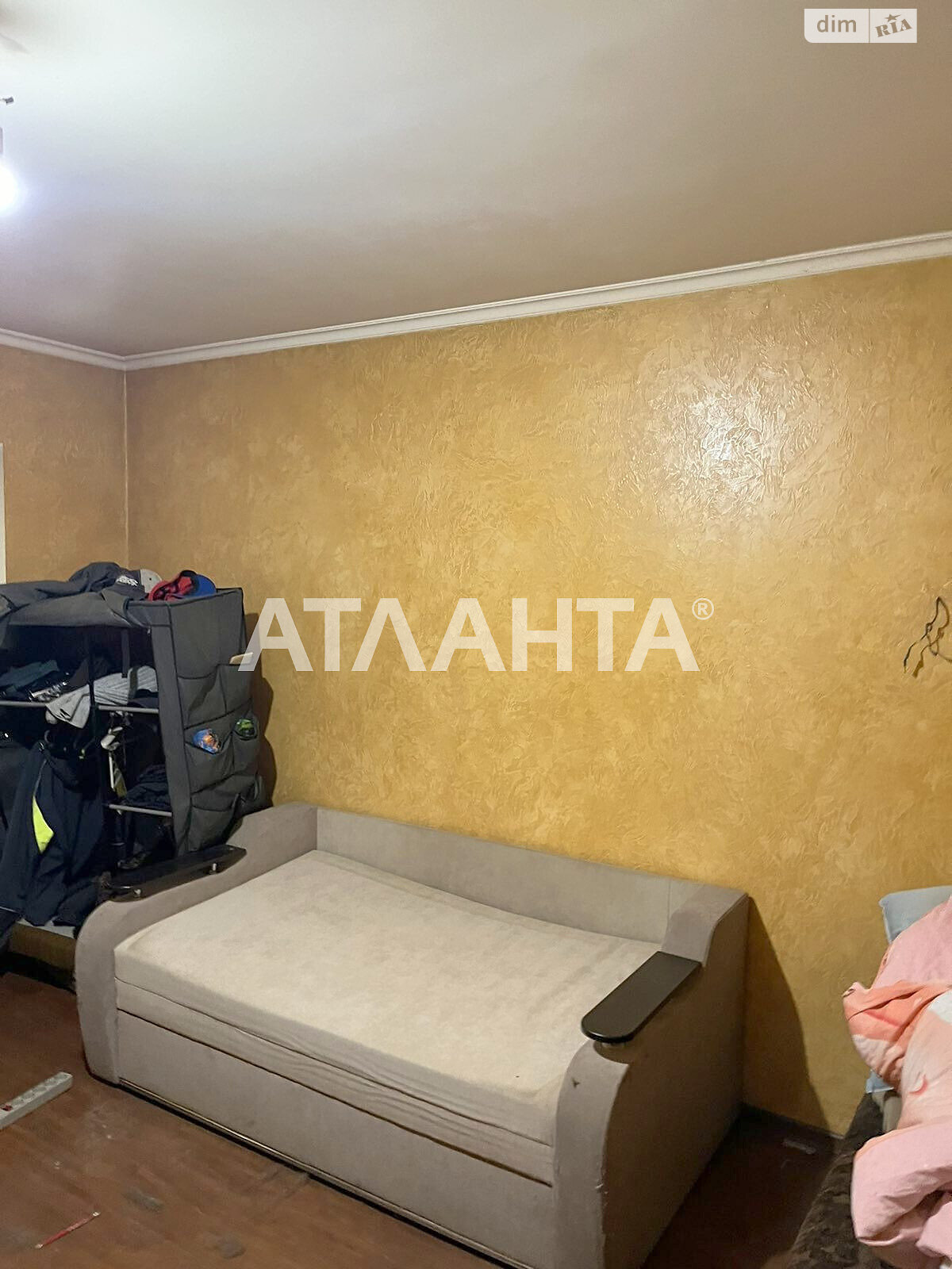 Продажа пятикомнатной квартиры в Одессе, на ул. Атамана Головатого, район Пересыпский фото 1 Продажа пятикомнатной квартиры в Одессе, на ул. Атамана Головатого, район Пересыпский фото 1