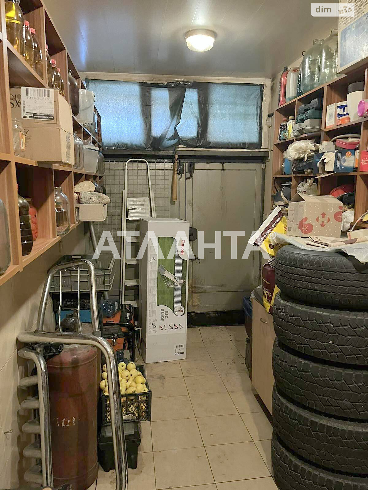 Продажа пятикомнатной квартиры в Одессе, на ул. Атамана Головатого, район Пересыпский фото 1 Продажа пятикомнатной квартиры в Одессе, на ул. Атамана Головатого, район Пересыпский фото 1