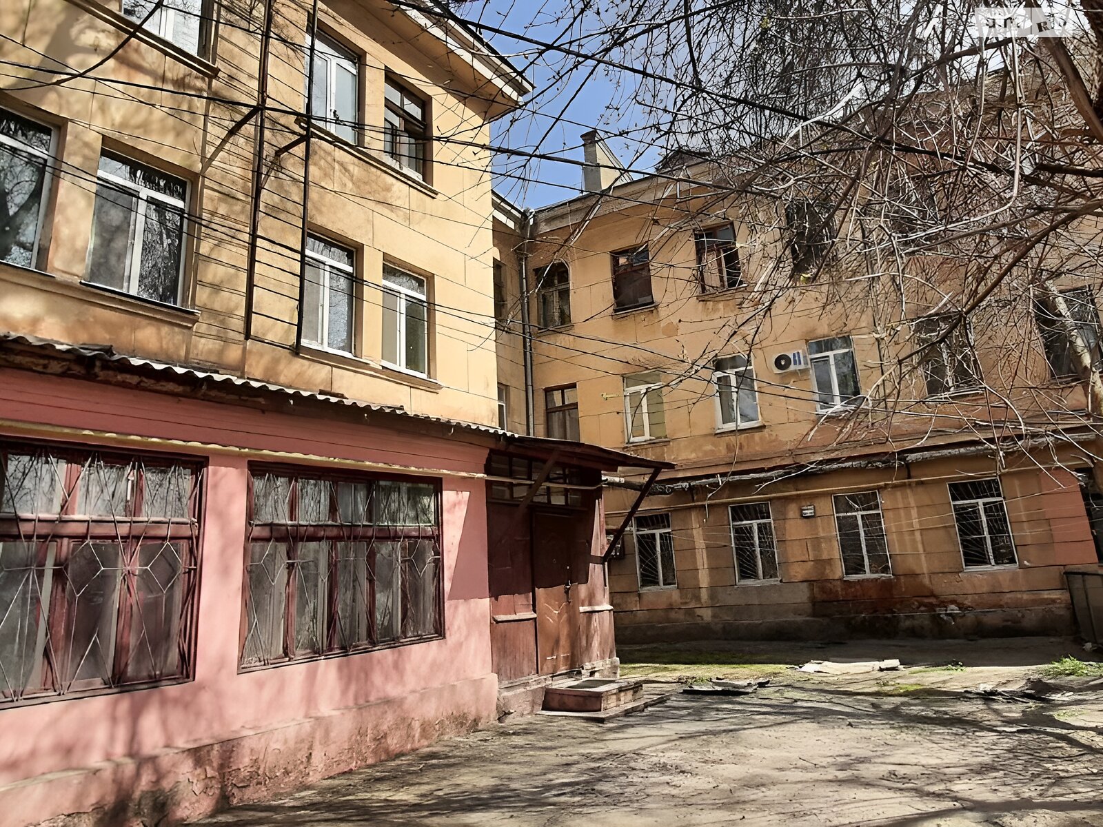 Продажа двухкомнатной квартиры в Одессе, на ул. Черноморского казачества, район Пересыпский фото 1 Продажа двухкомнатной квартиры в Одессе, на ул. Черноморского казачества, район Пересыпский фото 1