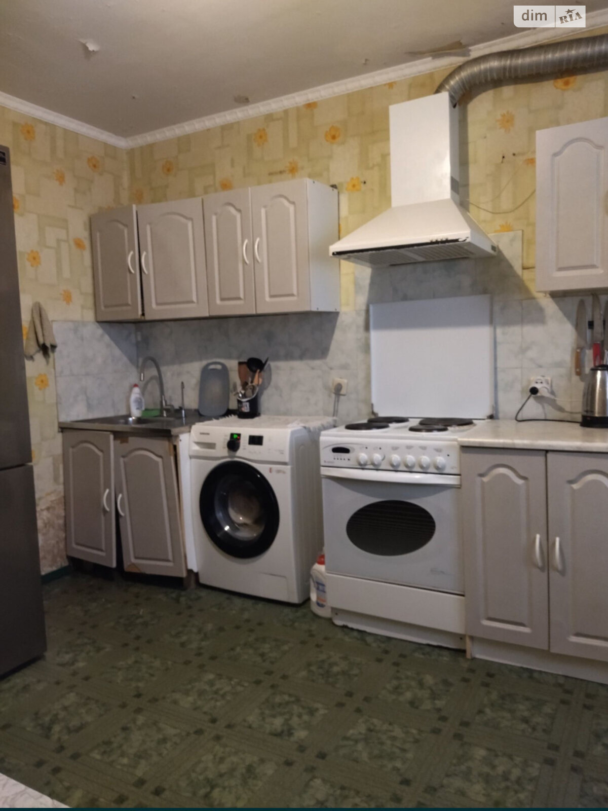 Продажа трехкомнатной квартиры в Одессе, на ул. Давида Ойстраха, район Пересыпский фото 1 Продажа трехкомнатной квартиры в Одессе, на ул. Давида Ойстраха, район Пересыпский фото 1
