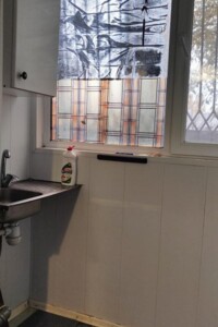 Продаж трикімнатної квартири в Одесі, на бул. Десантний, район Пересипський фото 2