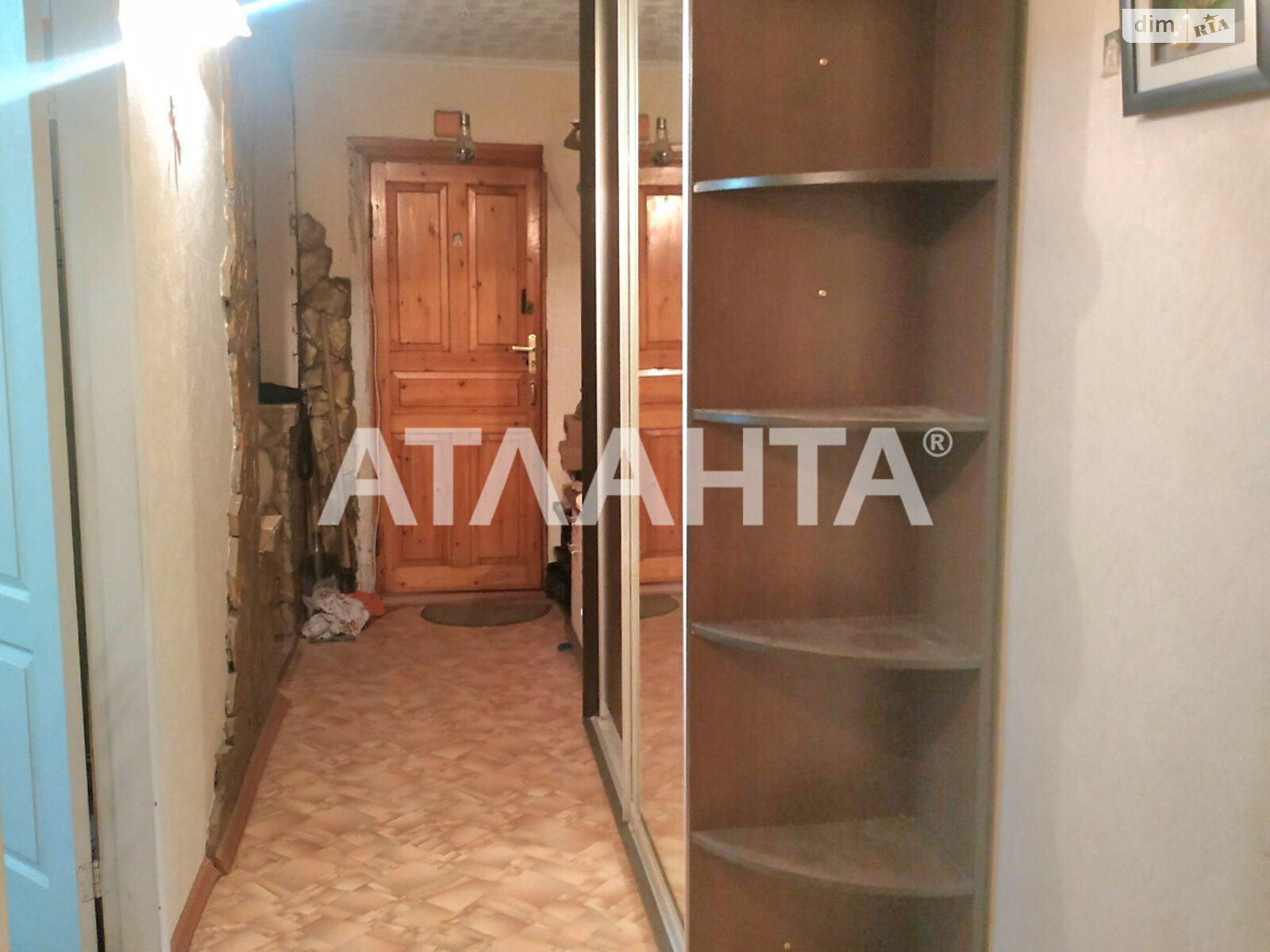 Продажа двухкомнатной квартиры в Одессе, на бул. Десантный, район Пересыпский фото 1 Продажа двухкомнатной квартиры в Одессе, на бул. Десантный, район Пересыпский фото 1