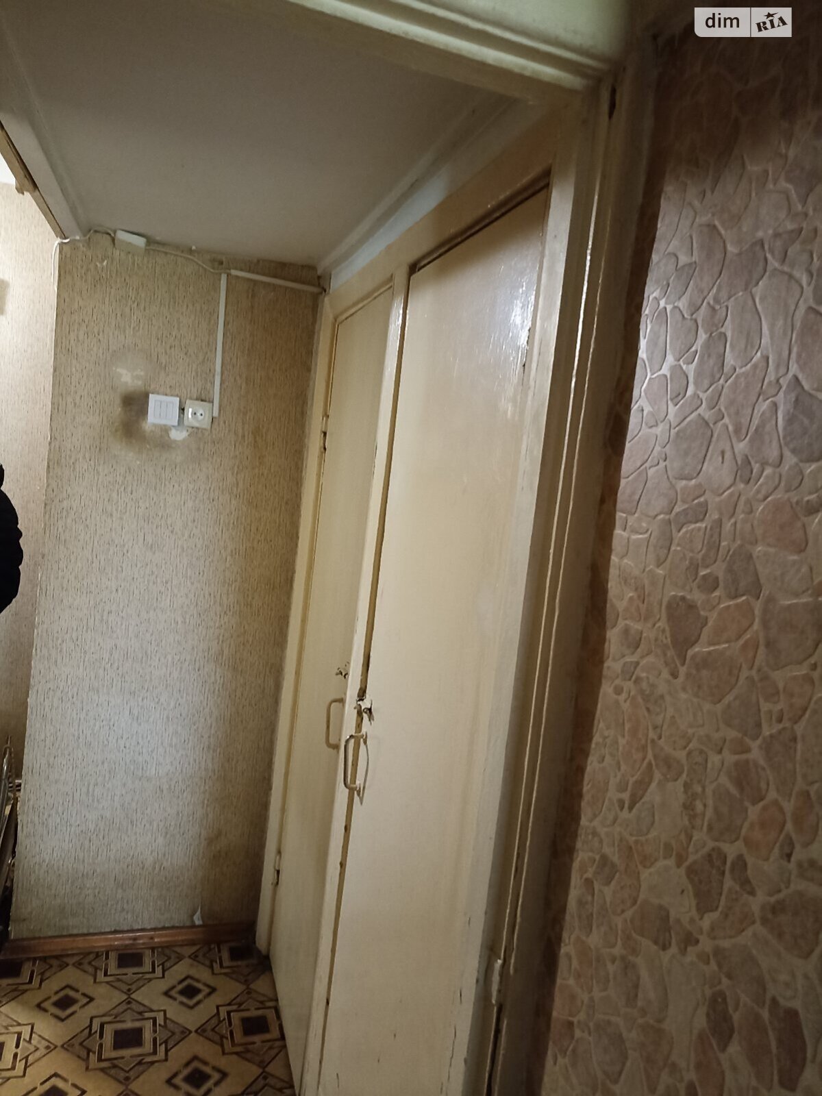 Продаж трикімнатної квартири в Одесі, на просп. Князя Володимира Великого, район Пересипський фото 1 Продаж трикімнатної квартири в Одесі, на просп. Князя Володимира Великого, район Пересипський фото 1