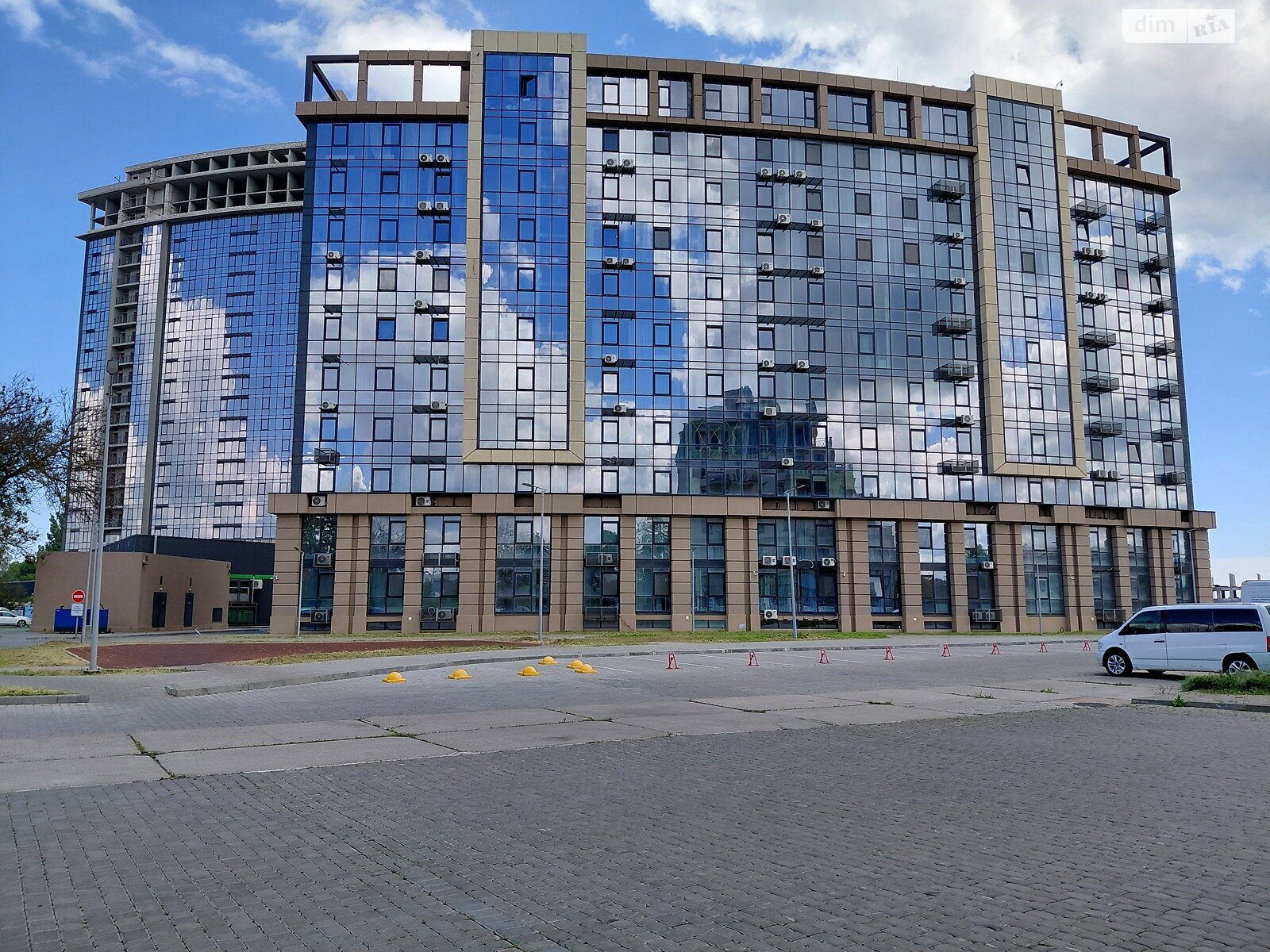 Продаж двокімнатної квартири в Одесі, на вул. Дружби народів, район Пересипський фото 1 Продаж двокімнатної квартири в Одесі, на вул. Дружби народів, район Пересипський фото 1