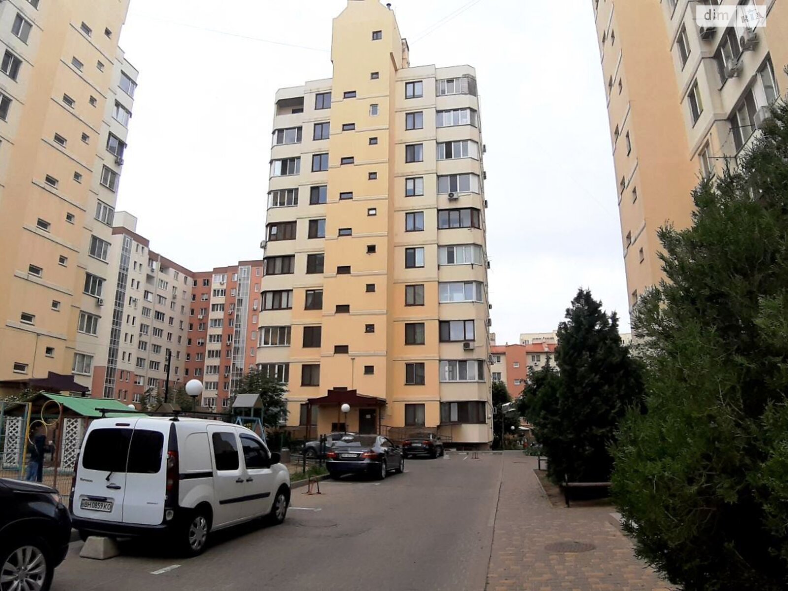 Продажа однокомнатной квартиры в Крыжановка, на ул. Защитников Украины, фото 1 Продажа однокомнатной квартиры в Крыжановка, на ул. Защитников Украины, фото 1