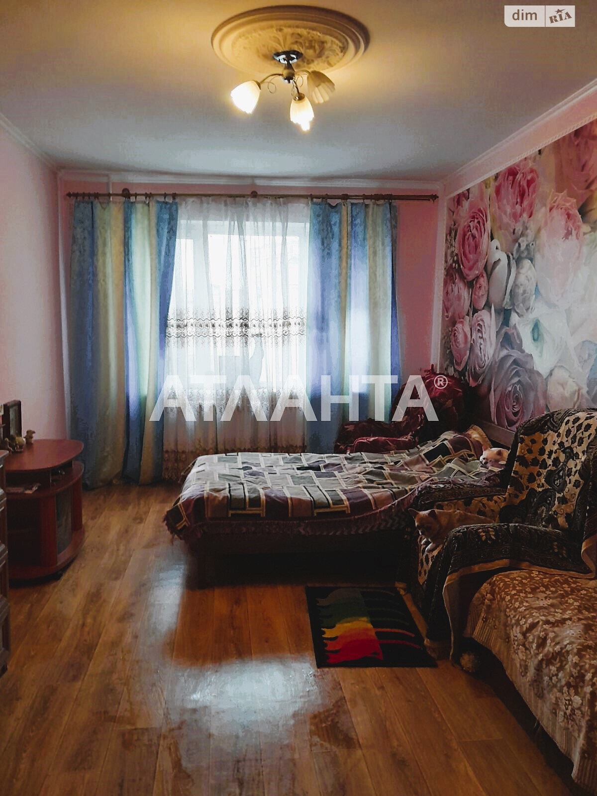 Продаж трикімнатної квартири в Одесі, на вул. Владислава Бувалкіна, район Пересипський фото 1 Продаж трикімнатної квартири в Одесі, на вул. Владислава Бувалкіна, район Пересипський фото 1