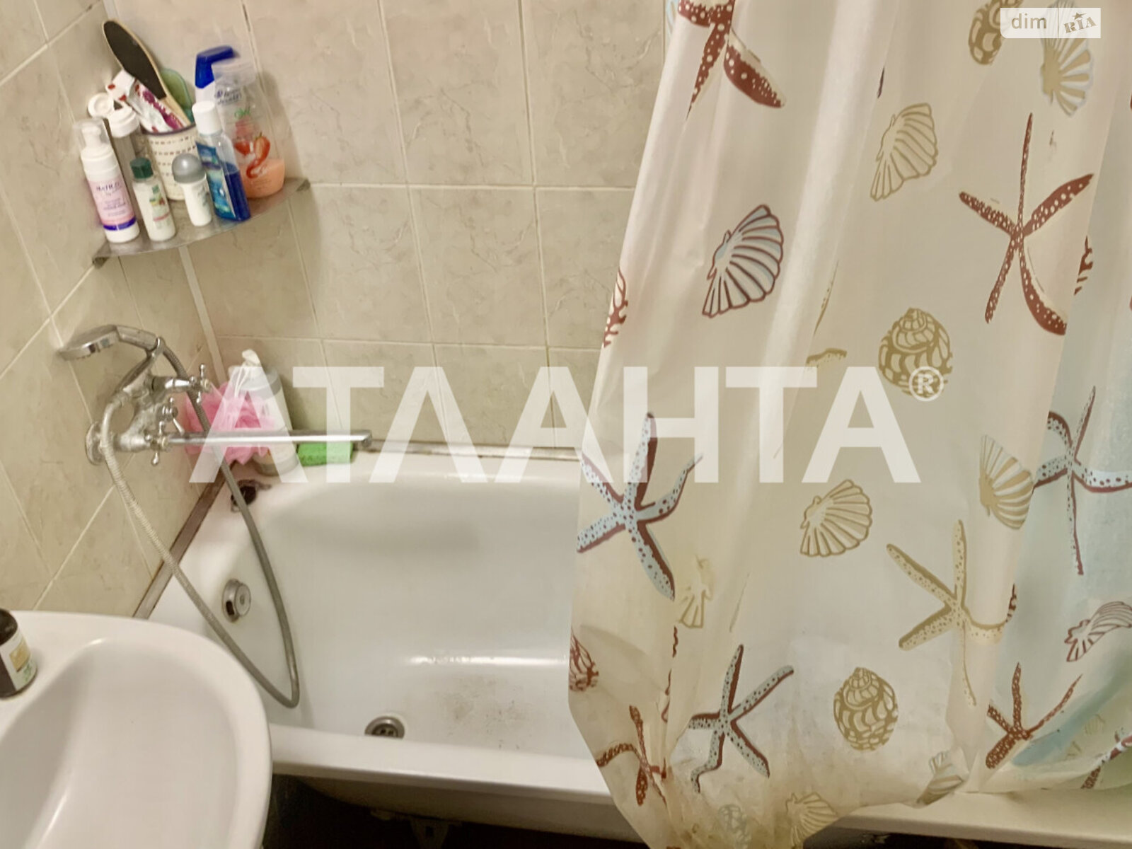 Продаж трикімнатної квартири в Одесі, на вул. Владислава Бувалкіна, район Пересипський фото 1 Продаж трикімнатної квартири в Одесі, на вул. Владислава Бувалкіна, район Пересипський фото 1