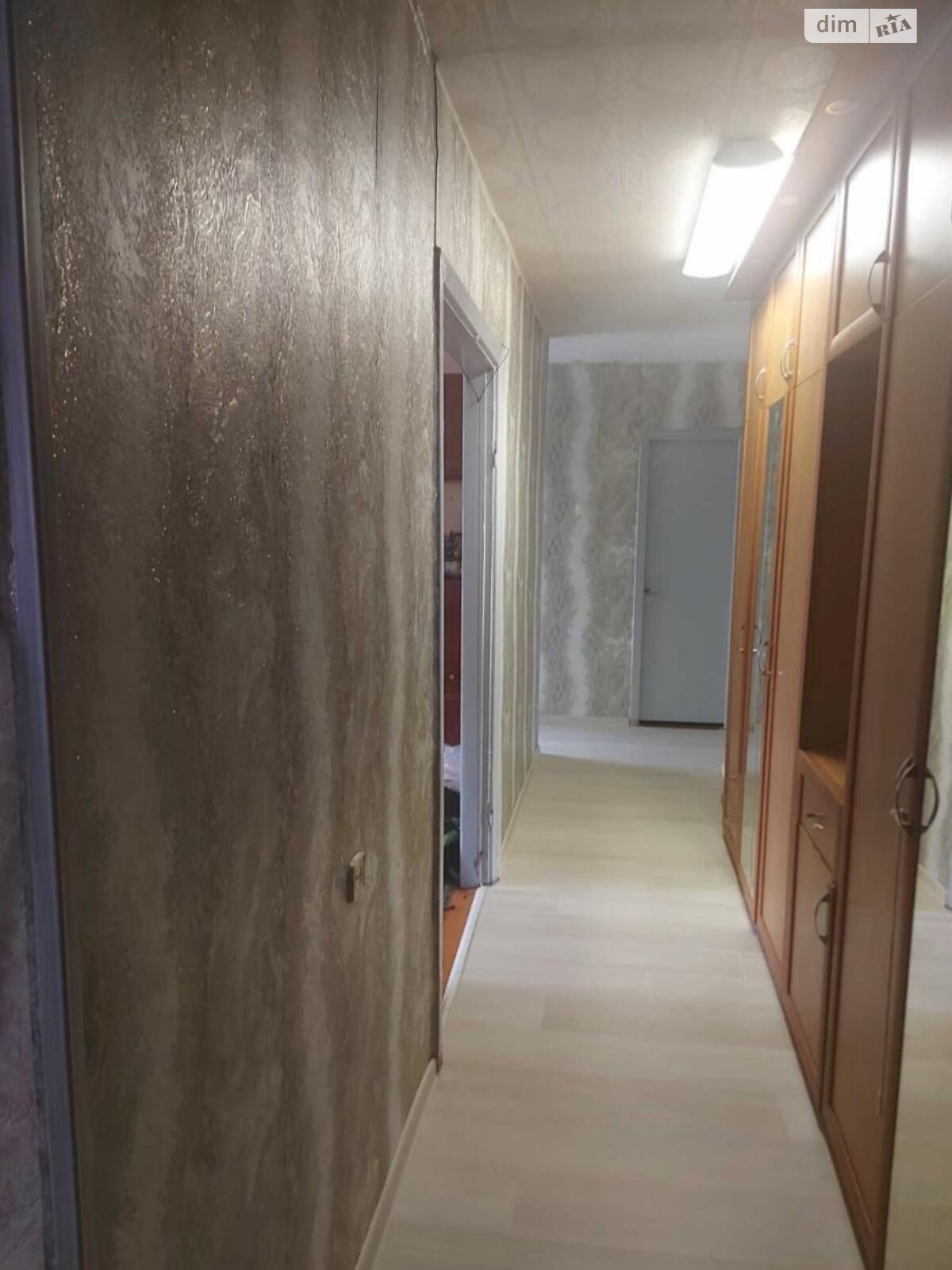 Продажа трехкомнатной квартиры в Одессе, на ул. Линия 10-я 159, район Пересыпский фото 1 Продажа трехкомнатной квартиры в Одессе, на ул. Линия 10-я 159, район Пересыпский фото 1