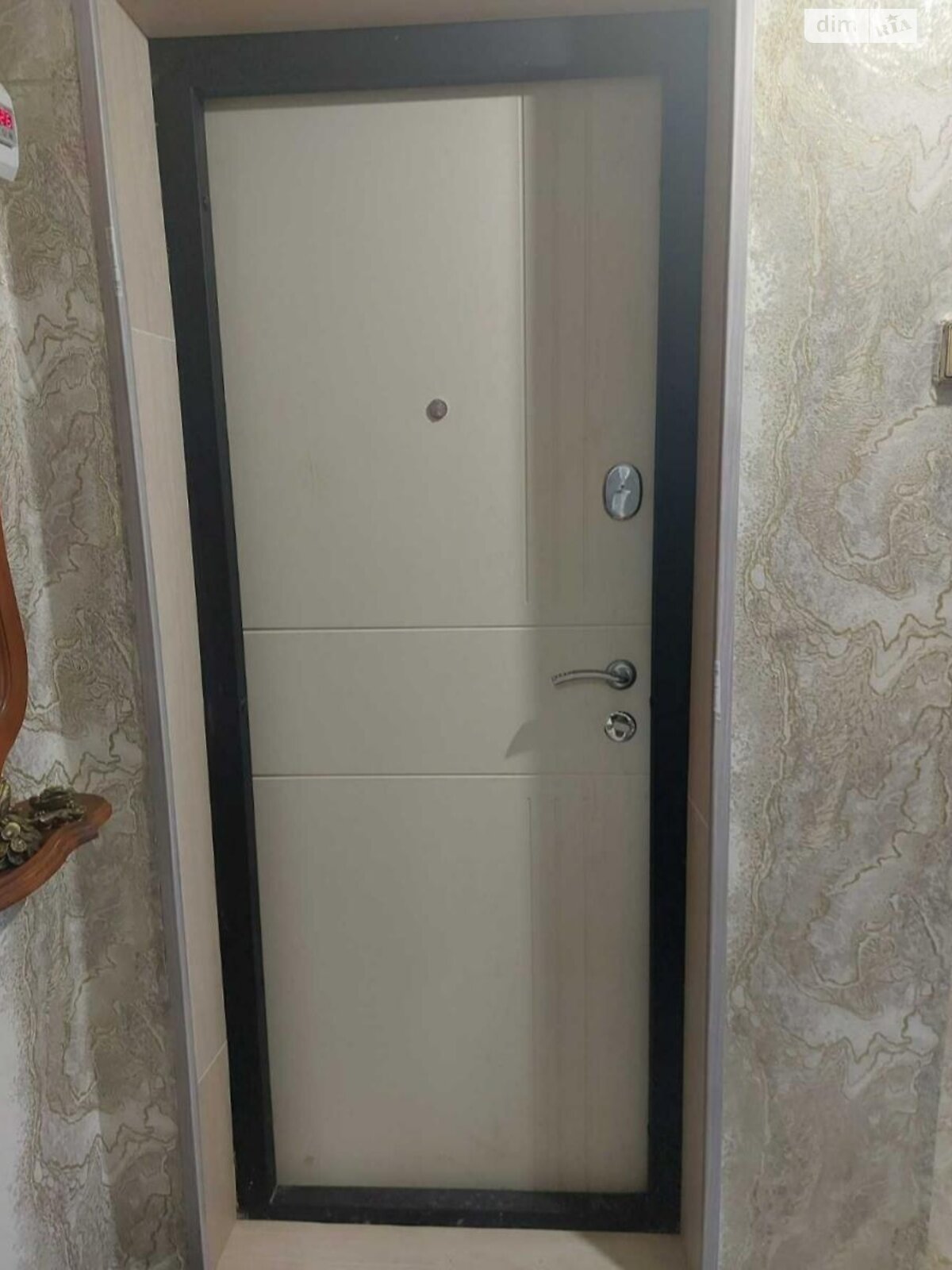 Продажа трехкомнатной квартиры в Одессе, на ул. Линия 10-я 159, район Пересыпский фото 1 Продажа трехкомнатной квартиры в Одессе, на ул. Линия 10-я 159, район Пересыпский фото 1