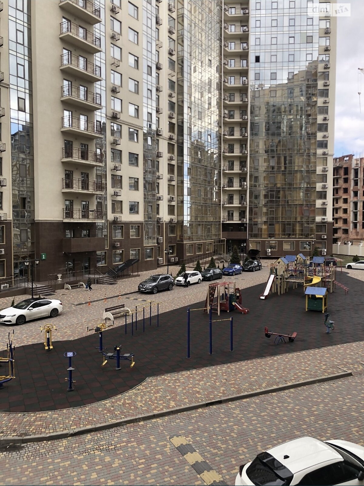 Продажа двухкомнатной квартиры в Одессе, на ул. Марсельская 35, район Пересыпский фото 1