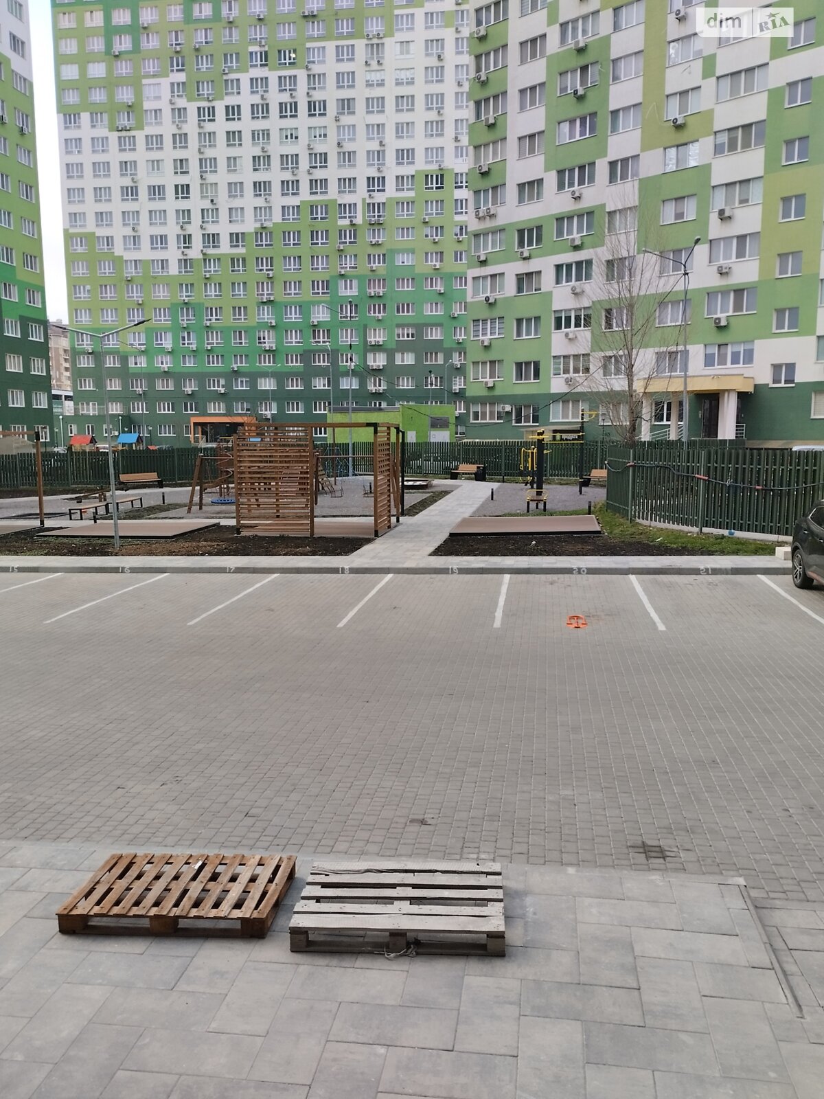 Продажа трехкомнатной квартиры в Одессе, на ул. Марсельская 62 корпус 2, район Пересыпский фото 1 Продажа трехкомнатной квартиры в Одессе, на ул. Марсельская 62 корпус 2, район Пересыпский фото 1