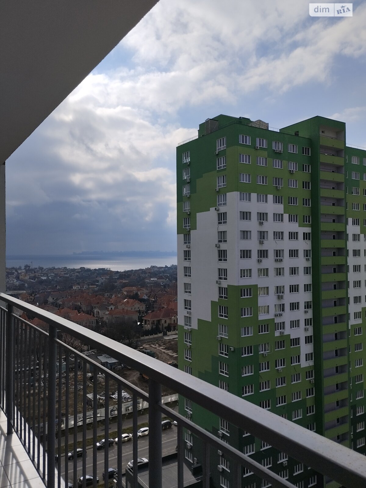 Продажа трехкомнатной квартиры в Одессе, на ул. Марсельская 62 корпус 2, район Пересыпский фото 1 Продажа трехкомнатной квартиры в Одессе, на ул. Марсельская 62 корпус 2, район Пересыпский фото 1
