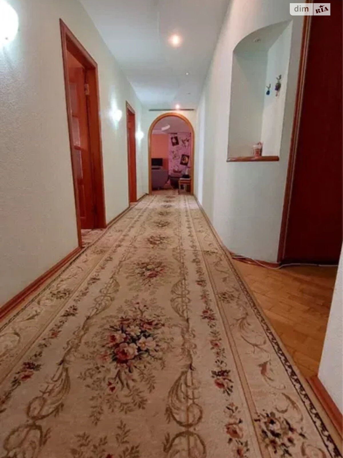 Продажа трехкомнатной квартиры в Одессе, на ул. Марсельская, район Пересыпский фото 1 Продажа трехкомнатной квартиры в Одессе, на ул. Марсельская, район Пересыпский фото 1