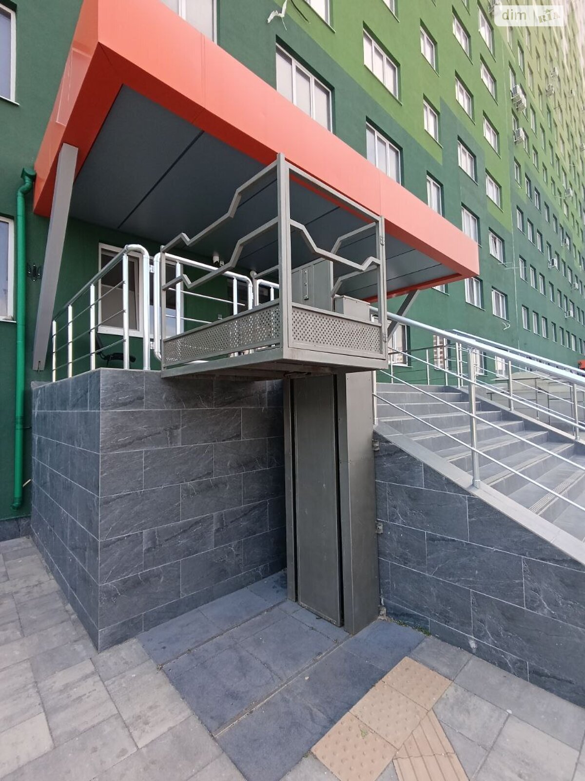 Продажа двухкомнатной квартиры в Одессе, на ул. Марсельская 62 корпус 2, район Пересыпский фото 1