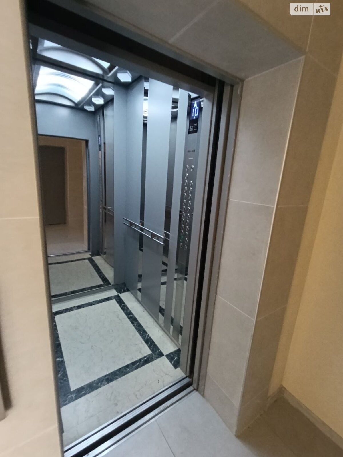 Продажа двухкомнатной квартиры в Одессе, на ул. Марсельская 62 корпус 2, район Пересыпский фото 1