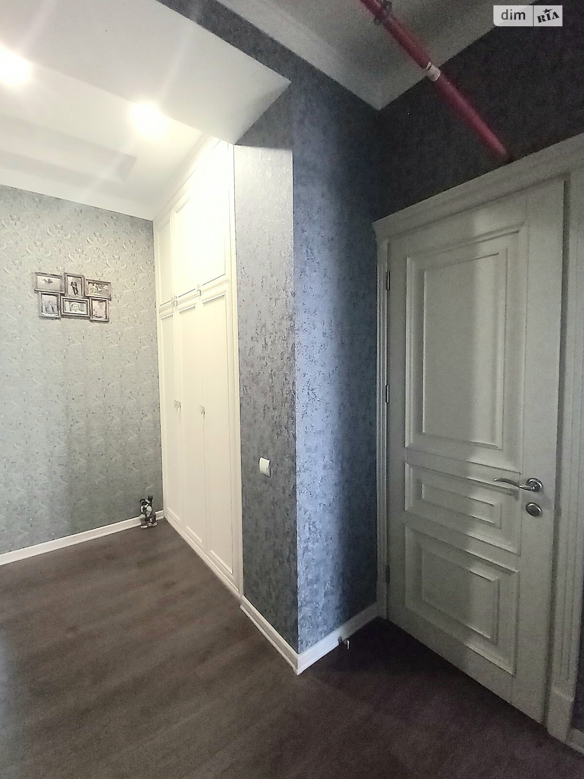 Продаж трикімнатної квартири в Одесі, на вул. Міланська 22, район Пересипський фото 1